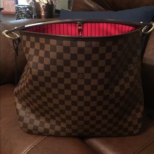 Authentic Louis Vuitton Delightful